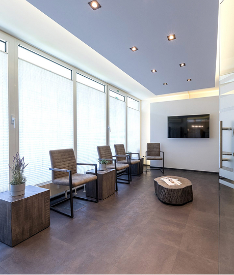 TEAM & QUALIFIKATIONEN