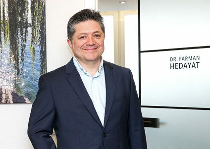Dr. Farman Hedayat - Neurochirurg