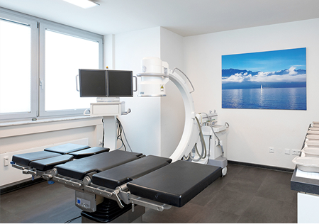 TEAM & QUALIFIKATIONEN